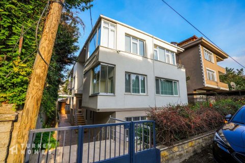 Apartment for sale in Istanbul, Turkey, 2 bedrooms, 80m2, No. 232680 – photo 2