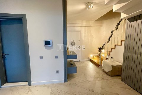 Продажа квартиры  в Санджактепе, Стамбуле, Турция 3+1, 209м2, №217171 – фото 30