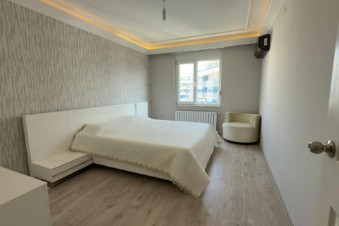 آپارتمان در  Alanya ، ترکیه 3 خوابه ، 165 متر مربع.  شماره 218215 - 14