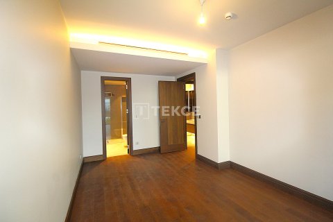 Продажа квартиры  в Стамбуле, Турция 4+1, 250м2, №215689 – фото 25