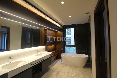 Продажа квартиры  в Стамбуле, Турция 3+1, 225м2, №215688 – фото 22