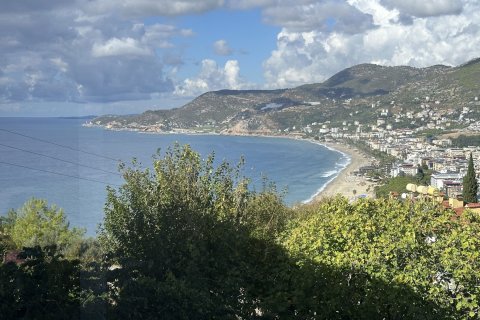 3+1 Apartment  in Alanya, Antalya, Turkey No. 217920