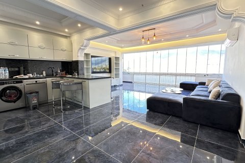 3+1 Leilighet  i Alanya, Antalya, Tyrkia Nr. 217920 - 2