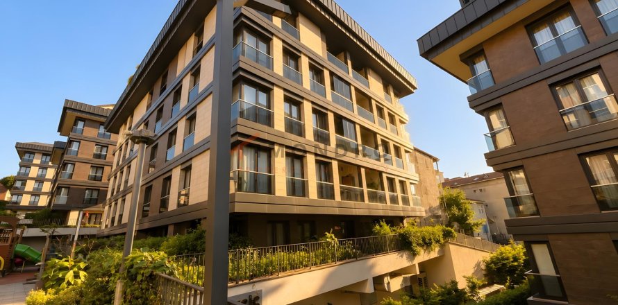 3+1 Wohnung in Üsküdar, Istanbul, Türkei Nr. 237479