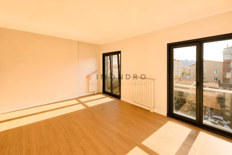 3+1 Wohnung in Üsküdar, Istanbul, Türkei Nr. 237479 - 8
