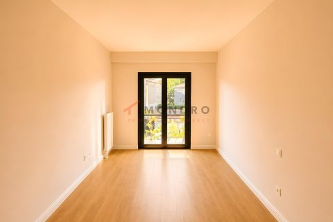 3+1 Wohnung in Üsküdar, Istanbul, Türkei Nr. 237479 - 5