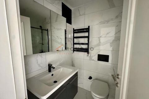 5+1 Wohnung in Üsküdar, Istanbul, Türkei Nr. 237478 - 15
