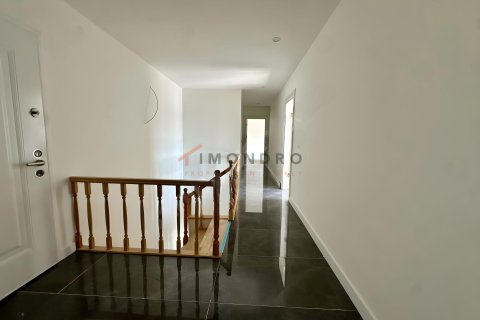 5+1 Wohnung in Üsküdar, Istanbul, Türkei Nr. 237478 - 14