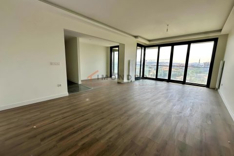 5+1 Wohnung in Üsküdar, Istanbul, Türkei Nr. 237478 - 6