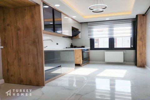 Apartment for sale  in Istanbul, Turkey, 2 bedrooms, 112m2, No. 233669 – photo 1