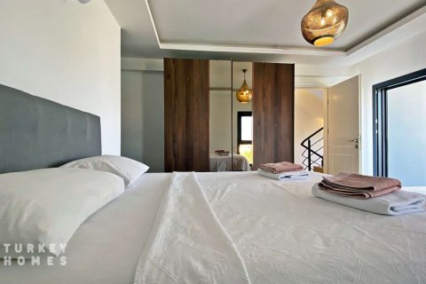 Villa for sale in Ovacik, Mugla, Turkey, 4 bedrooms, 220m2, No. 233668 – photo 13