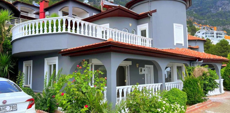 Вилла  3+1 в Аланье, Анталья, Турция №233671