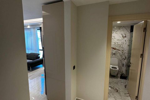 Аренда квартиры  в Аланье, Анталье, Турция 1+1, 60м2, №211952 – фото 8