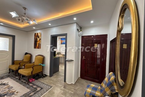 Продажа квартиры  в Мерсине, Турция 3+1, 160м2, №211959 – фото 2