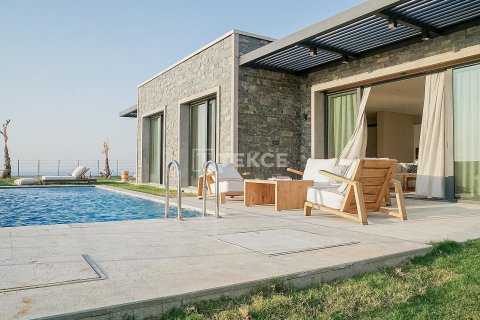 5+1 Villa  in Bodrum, Mugla, Türkei Nr. 64837 - 3
