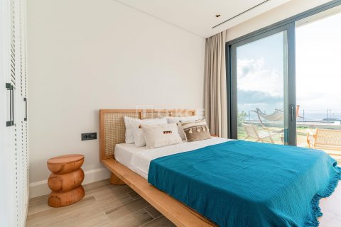 5+1 Villa  in Bodrum, Mugla, Türkei Nr. 64837 - 16