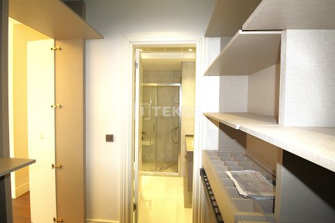 آپارتمان در  Istanbul ، ترکیه 4 خوابه ، 230 متر مربع.  شماره 216157 - 29