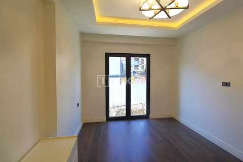 آپارتمان در  Istanbul ، ترکیه 4 خوابه ، 230 متر مربع.  شماره 216157 - 17