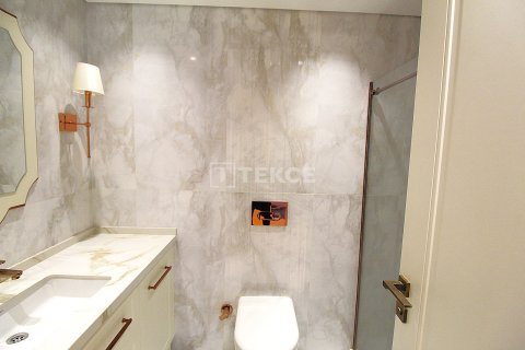 آپارتمان در  Istanbul ، ترکیه 4 خوابه ، 230 متر مربع.  شماره 216157 - 27