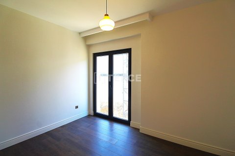 آپارتمان در  Istanbul ، ترکیه 5 خوابه ، 270 متر مربع.  شماره 216158 - 20