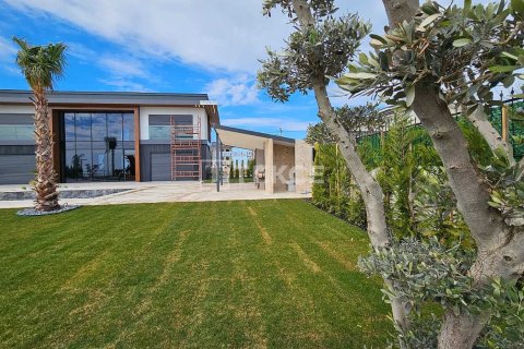 ویلا در  Foca ، ترکیه 5 خوابه ، 460 متر مربع.  شماره 216156 - 14