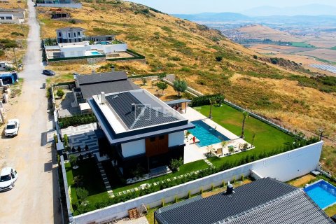 ویلا در  Foca ، ترکیه 5 خوابه ، 460 متر مربع.  شماره 216156 - 5