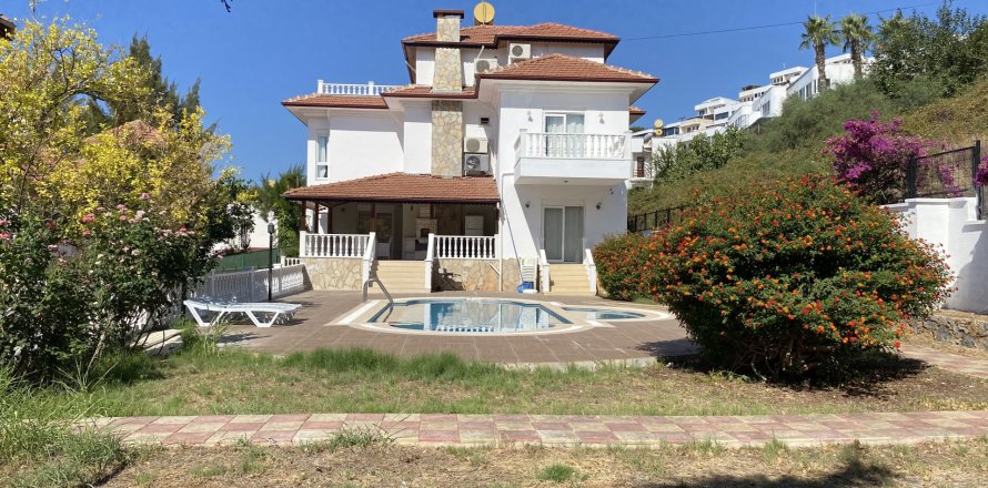 6+2 Villa  i Alanya, Antalya, Tyrkia Nr. 217917