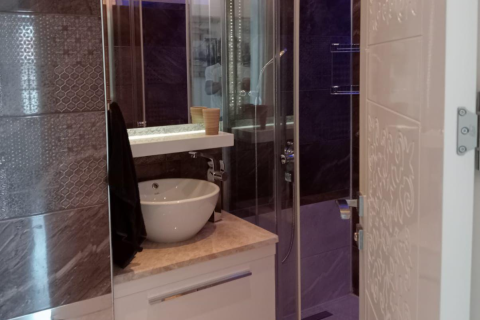 Аренда квартиры  в Аланье, Анталье, Турция 4+1, 250м2, №216606 – фото 8