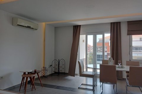 Аренда квартиры  в Аланье, Анталье, Турция 4+1, 250м2, №216606 – фото 15