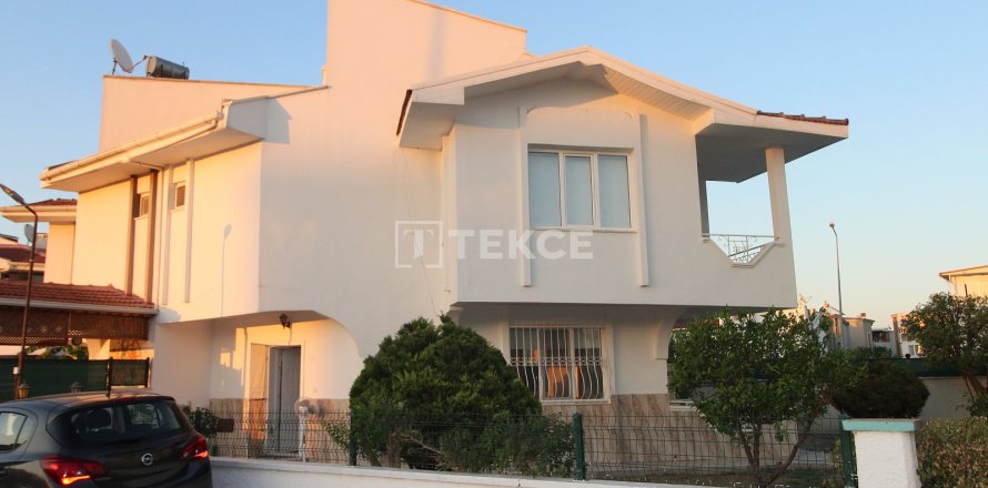 4+1 Villa in Serik, Antalya, Turkey No. 228947