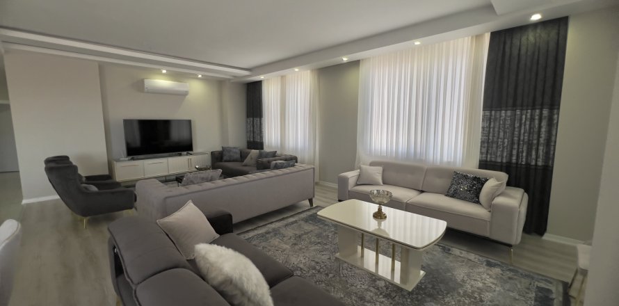 3+1 Apartment  in Mahmutlar, Antalya, Turkey No. 228944