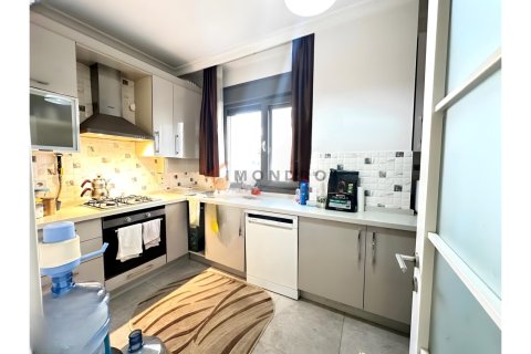آپارتمان در Kadikoy، Istanbul ، ترکیه 3 خوابه ، 100 متر مربع. شماره 225204 - 12