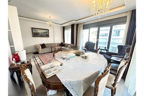 آپارتمان در Kadikoy، Istanbul ، ترکیه 3 خوابه ، 100 متر مربع. شماره 225204 - 3