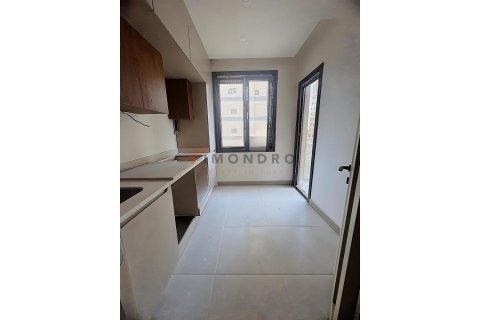 آپارتمان در Kadikoy، Istanbul ، ترکیه 2 خوابه ، 77 متر مربع. شماره 225203 - 12