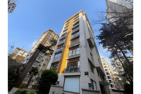 آپارتمان در Kadikoy،  Istanbul ، ترکیه 3 خوابه ، 97 متر مربع.  شماره 225201 - 15