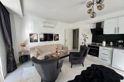 1+1 Lägenhet  i Mahmutlar, Antalya, Turkiet Nr. 217494