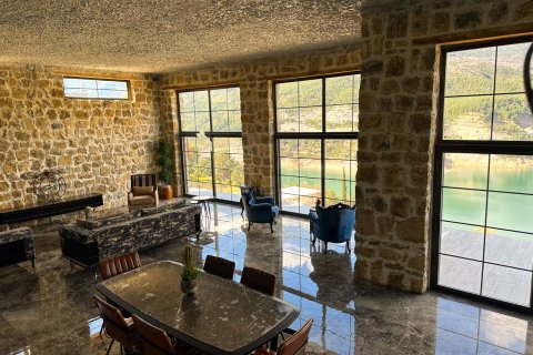 3+1 Villa  i Kestel, Bursa, Tyrkia Nr. 217497 - 3