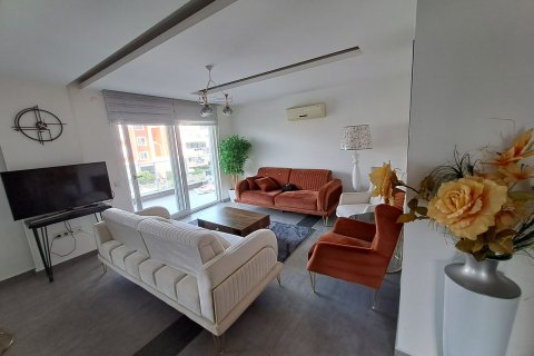 2+1 Lägenhet  i Oba, Antalya, Turkiet Nr. 217492 - 1
