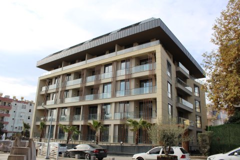 Квартира  1+1 в Аланье, Анталья, Турция №232101