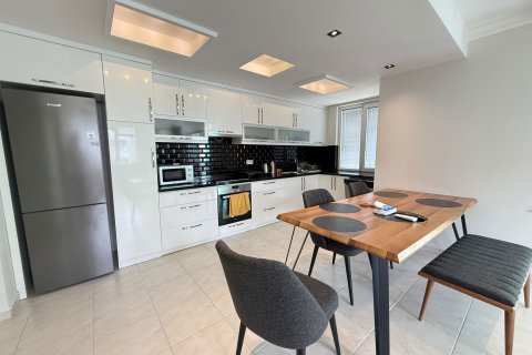 2+1 Wohnung  in Alanya, Antalya, Türkei Nr. 218842 - 3