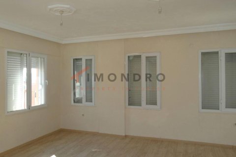 Продажа квартиры  в Анталье, Турция 2+1, 130м2, №213018 – фото 3