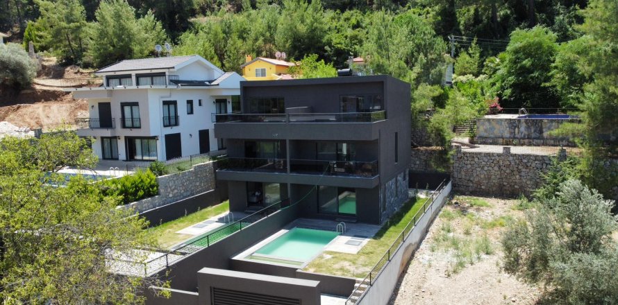 Вилла  3+1 в Фетхие, Мугла, Турция №213021