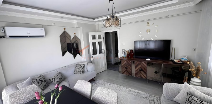 2+1 Lägenhet i Fatih, Istanbul, istanbul, Turkiet Nr. 237640