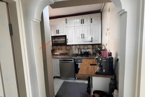 2+1 Lägenhet i Fatih, Istanbul, istanbul, Turkiet Nr. 237640 - 18
