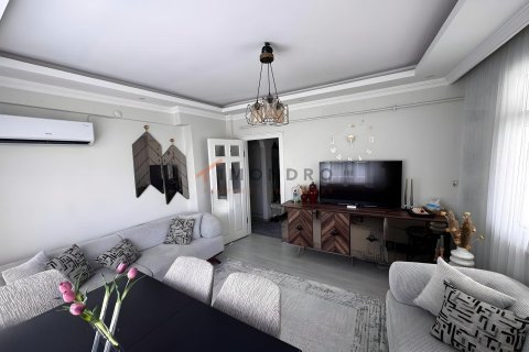2+1 Lägenhet i Fatih, Istanbul, istanbul, Turkiet Nr. 237640 - 2