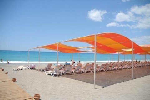 1+1 Lejlighed i Mahmutlar, Antalya, Tyrkiet Nr. 229126 - 18