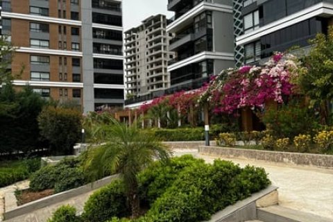 4+1 Apartment in Mezitli, Mersin, Turkey No. 230508