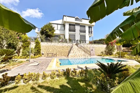 Продажа квартиры  в Турции 6+1, 320м2, №224090 – фото 1