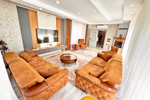 Продажа квартиры  в Турции 6+1, 320м2, №224090 – фото 14