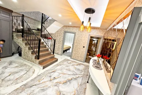 Продажа квартиры  в Турции 6+1, 320м2, №224090 – фото 18